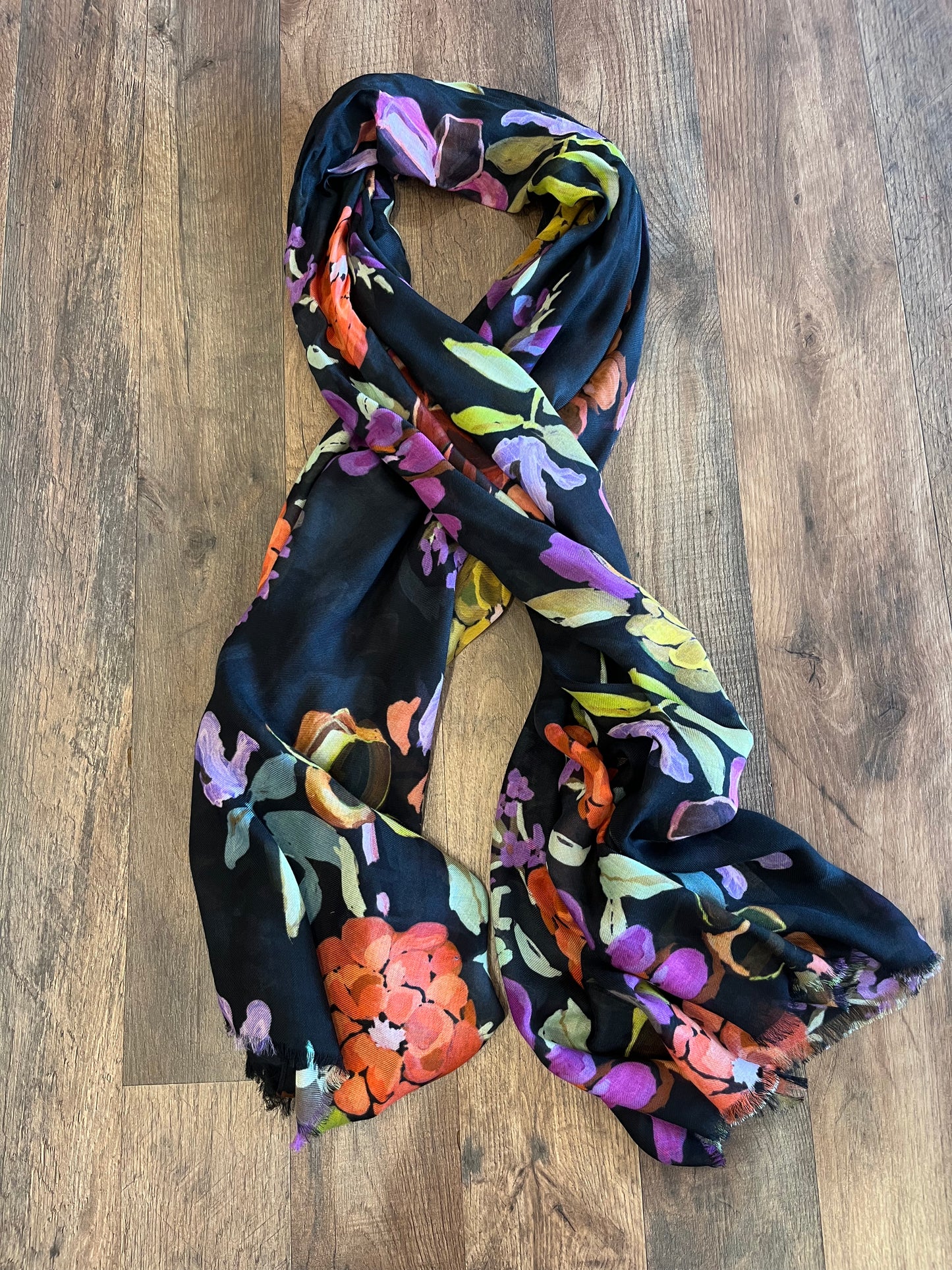 Echo Happy Floral Wrap