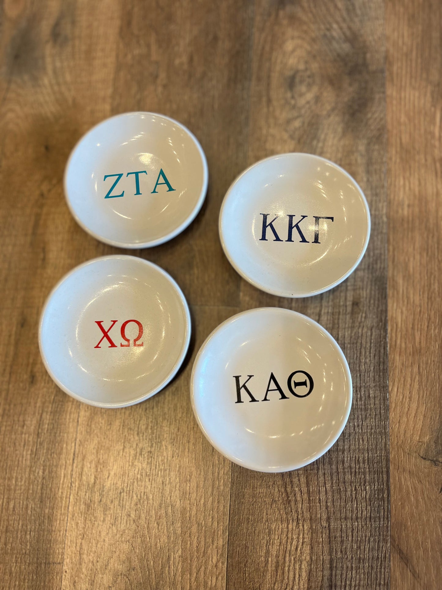 Court Perk Designs Sorority Dish