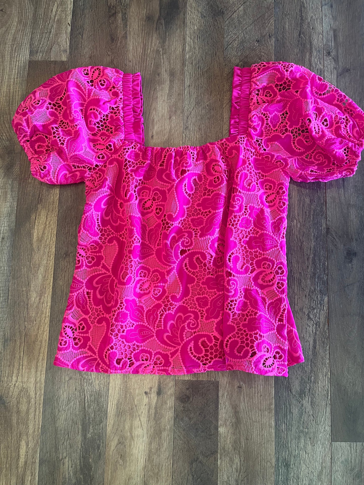 Jade Puff Sleeve Top in Fuchsia