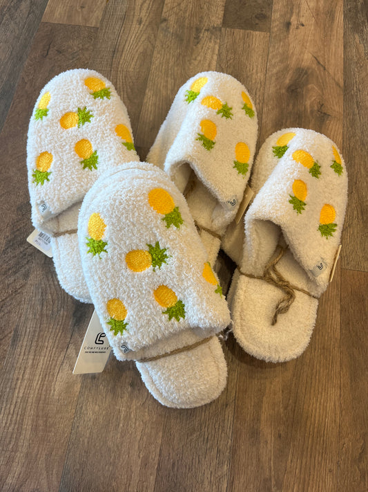 Judson Pineapple Slippers