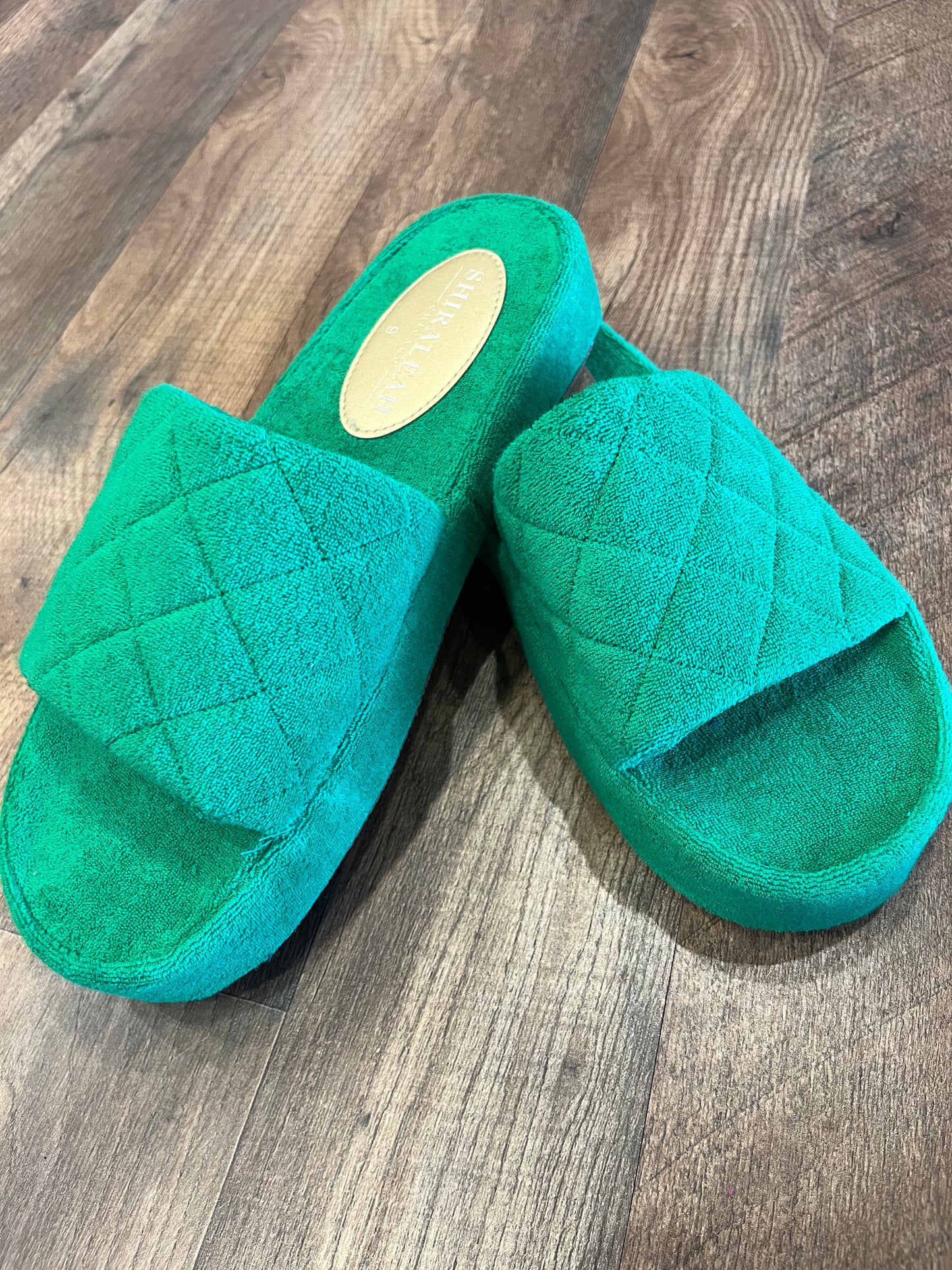 Shiraleah Slippers